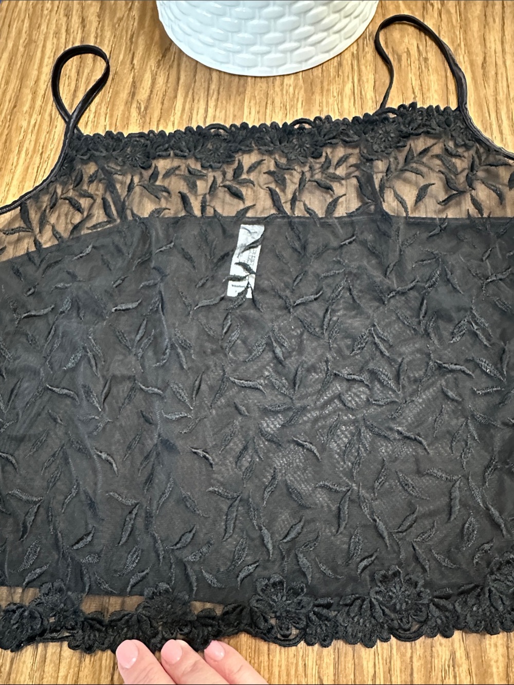 Wonderbra embroidered stretch net black camisole - satin straps & trim - XL